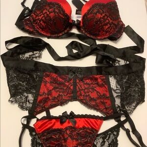 Victoria Secret bar thong garter belt set 36a